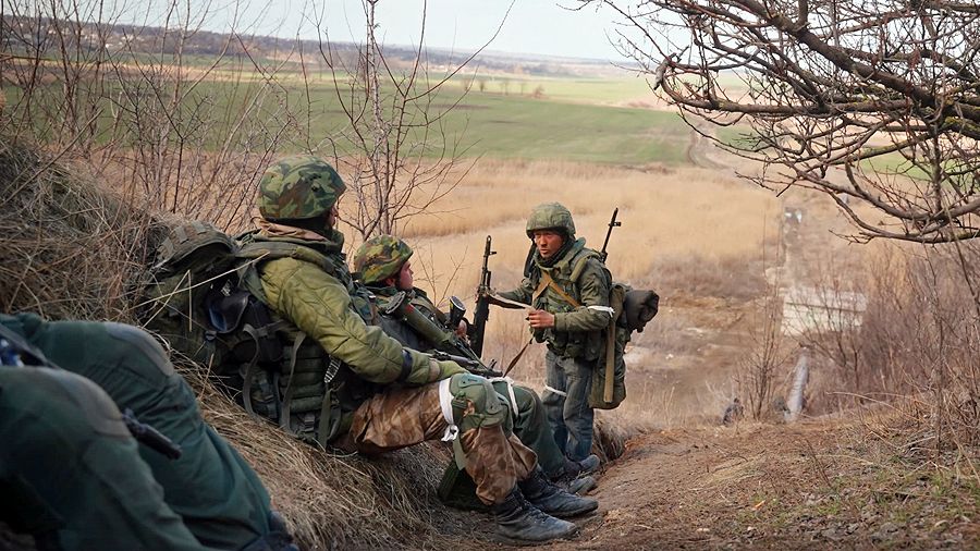 «У края бездны. Фильм первый «Прорыв к центру»