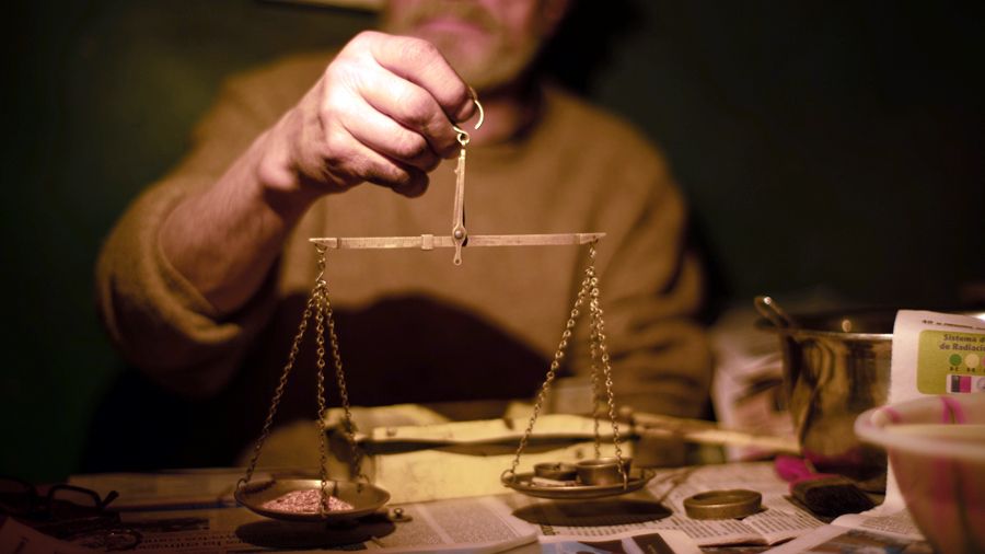 Фильм «Невероятная золотодобывающая машина»