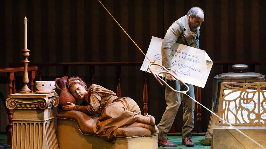 "Бедные люди"