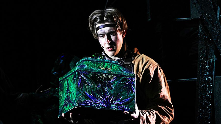 «Малахитовая шкатулка»