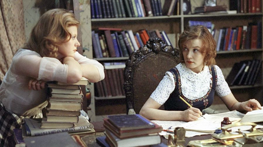 «Москва слезам не верит» 