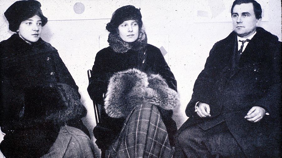 Ольга Розанова, Ксения Богуславская и Казимир Малевич