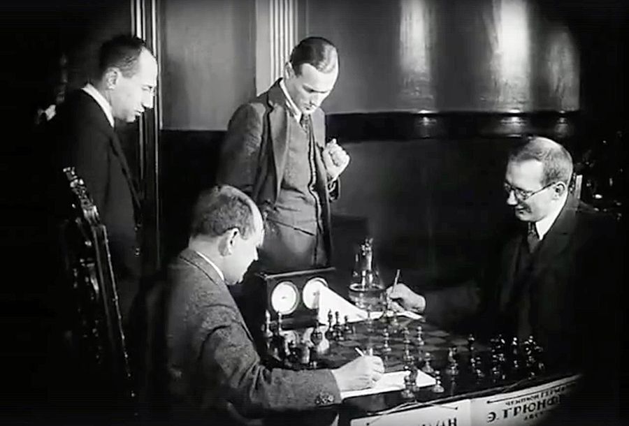 «Шахматная горячка» «Шахматная горячка»