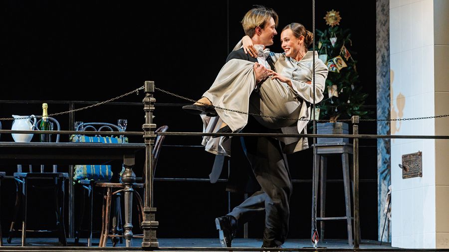 «Белая гвардия» «Белая гвардия»