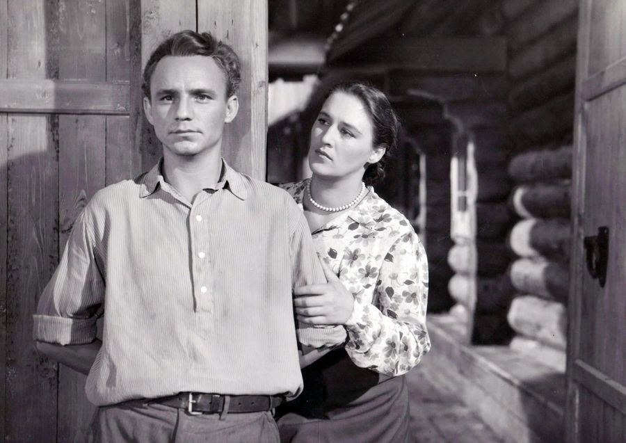 «Чужая родня»