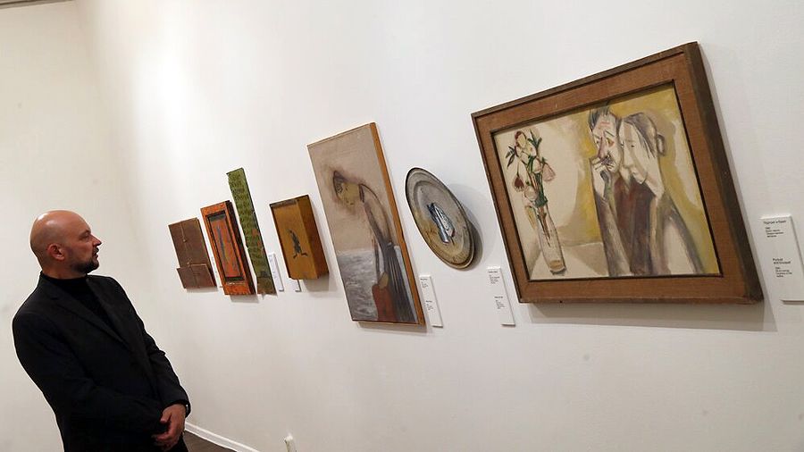 Выставка Ирины Затуловской «Жизнь»