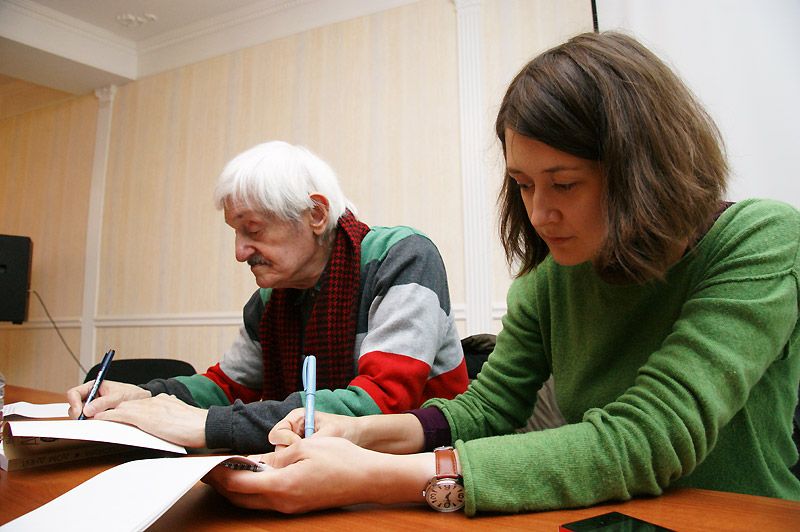 Виктор Соснора, Татьяна Соснора, презентация книги «Дом дней» издательства «Юолукка» (Juolukka)