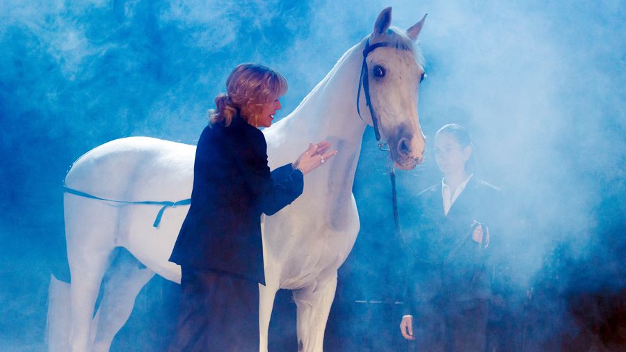 «Задворки»