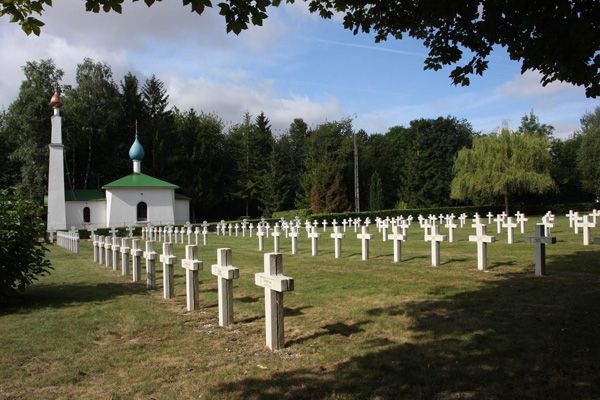 Русское военное кладбище находится в Мурмелоне