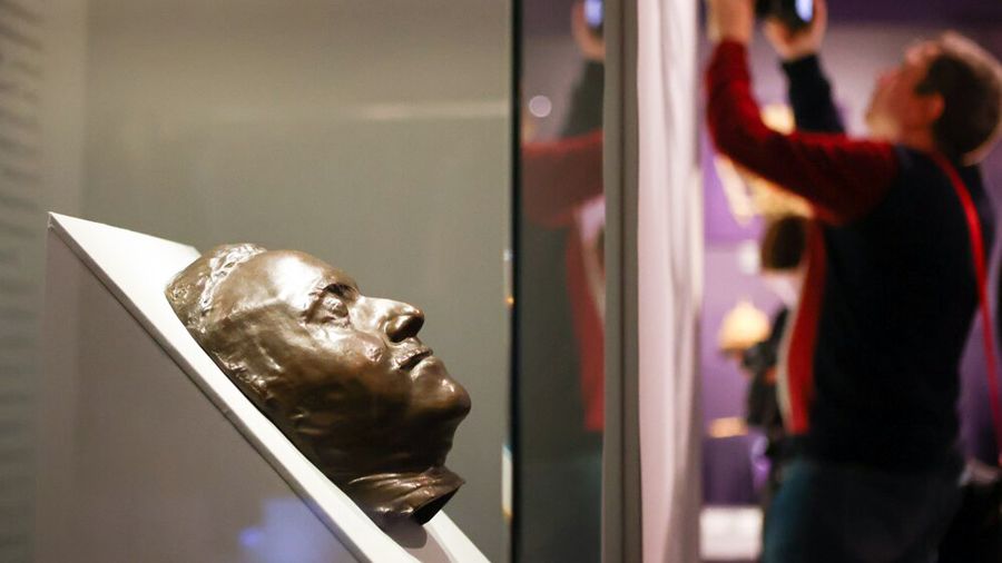 «Последний триумф Петра Великого. Впереди вечность»