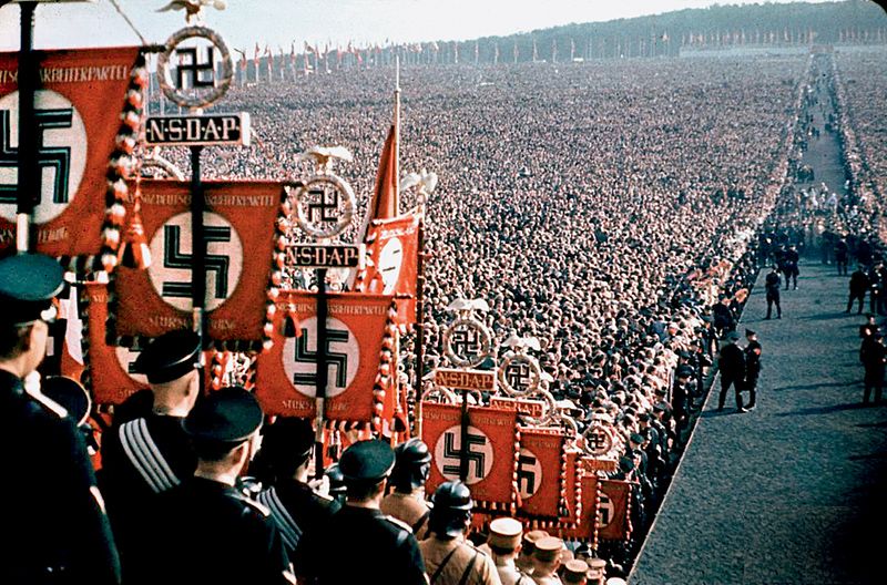 Парад нацистов  в Бюккебурге. 1934