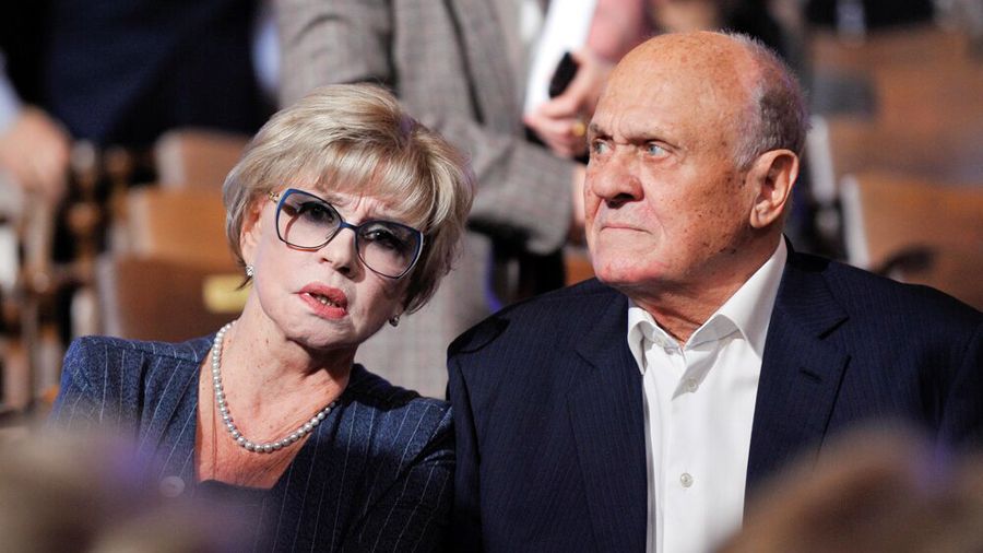 С Владимиром Меньшовым