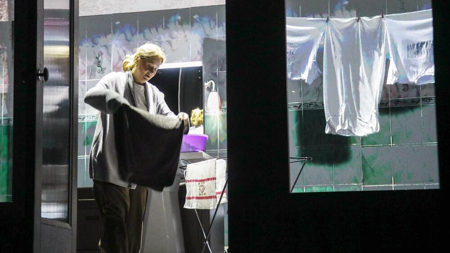 «Без свидетелей»