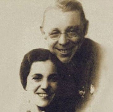 Елизавета Зарубина с мужем Василием Зарубиным