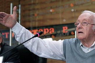 На 101-м году жизни скончался писатель Рой Медведев