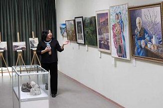  В Курильском краеведческом музее открылась выставка «Сахалинская афалина. Острова Победы»