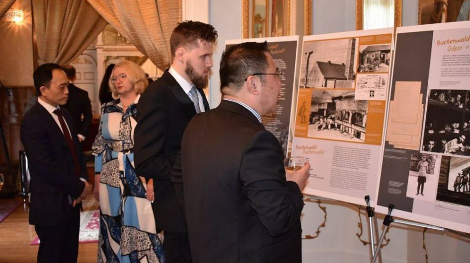 В США открылась фотовыставка об освобождении советскими солдатами узников концлагерей