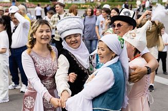 На ВДНХ стартовал фестиваль «Дружба народов»