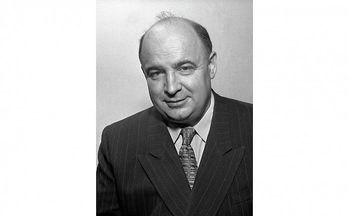 «Обернись, зима лютая, летом красным!»: сын ирландца и гречанки Александр Роу в детстве служил у алтаря