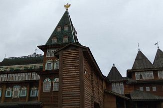 В «Коломенском» стартовала выставка «Бумажная скульптура. Экология Тайваня»