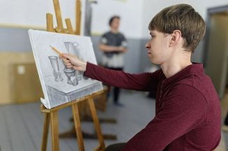 В Новокузнецке открылась Арт-резиденция для молодых художников