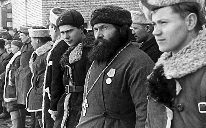 Мы русские, с нами Бог, за нами Победа: миссия Церкви в Великой Отечественной войне