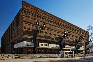 МХАТ им. Горького анонсировал концерт в честь 9 Мая