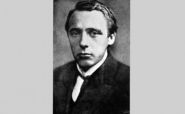 Смеянствуйте смеяльно: заслуживает ли творчество Хлебникова тщательного изучения