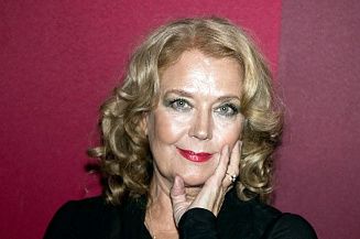 Путин и Мишустин поздравили с юбилеем актрису Ирину Алферову. 