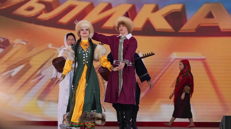 Более тысячи человек приняли участие в фестивале фольклора «Горцы»