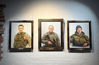 В Ростовском кремле открывается выставка «НебоСВОд Донбасса»