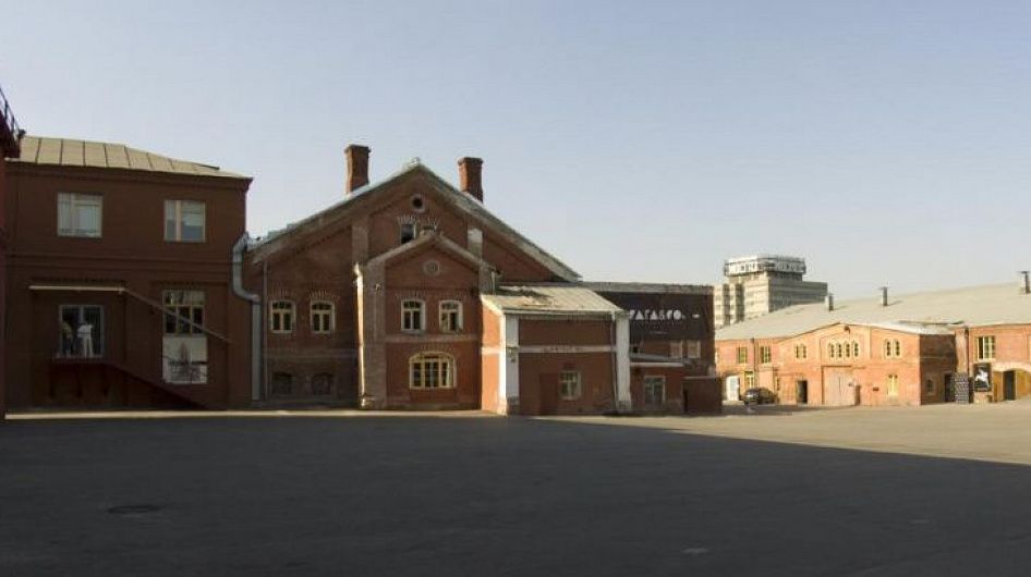 Выставка номинантов премии к 90-летию художника Анатолия Зверева начинает работу в Москве