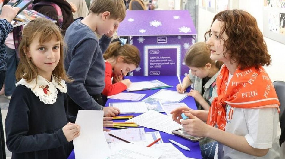 Новогодний фестиваль в РДГБ посетили порядка 6 тысяч человек