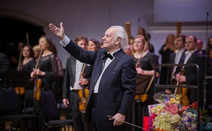Маэстро Симонов отметил 85-летие на сцене Зала имени Чайковского