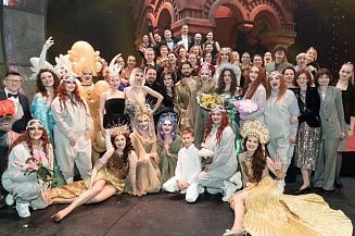 В «Геликон-опере» прошел концерт, посвященный Дню космонавтики и 36-летию театра