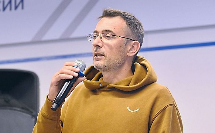 Писатель Евгений Журавли: «На Донбассе попадаешь в настоящую, а не вымышленную реальность»