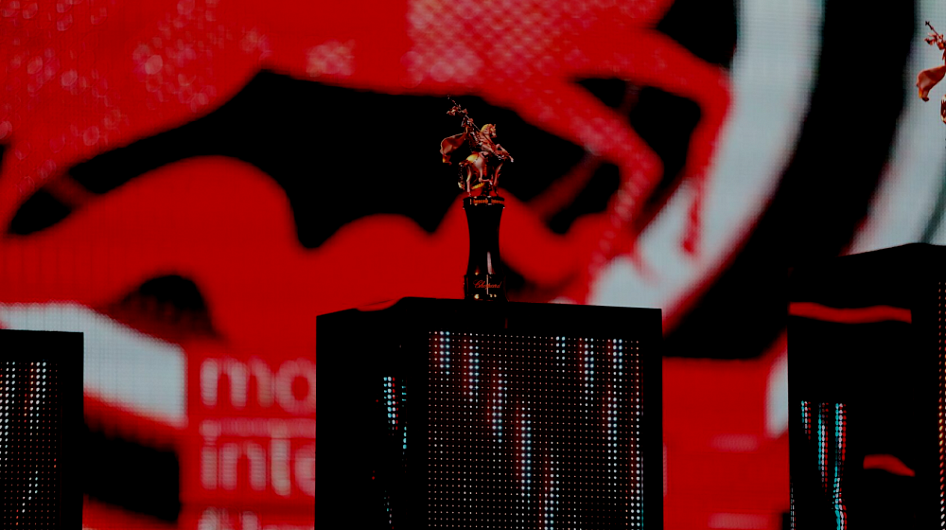 Актриса Ирина Купченко на открытии ММКФ получила почетную награду «Верю»