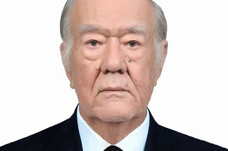 Ушел из жизни работавший в «Ленкоме» режиссер Карим Юлдашев