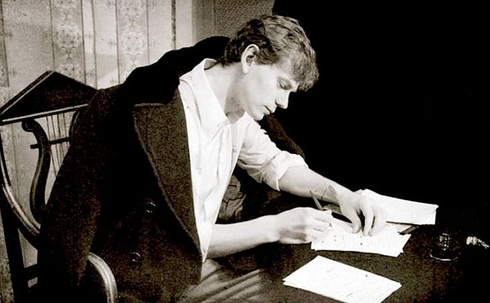 «Быть поэтом — значит петь раздольно»: как отметим юбилей Сергея Есенина