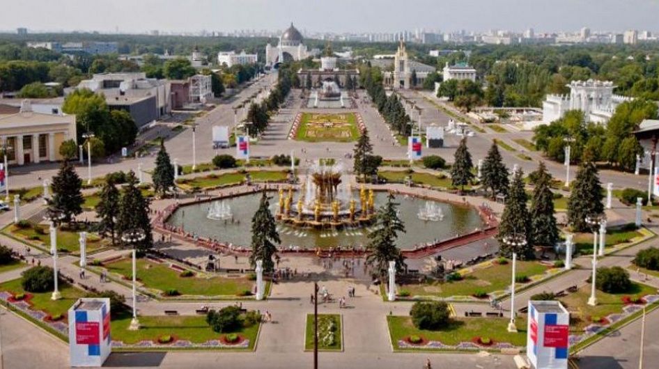 Подводное представление в честь Хэллоуина прошло на ВДНХ