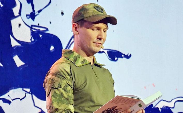 Писатель Дмитрий Филиппов: «Мечтаю остаться живым. И радуюсь каждому прожитому дню»