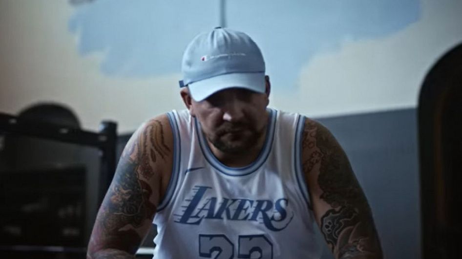 В Новосибирске весенний концерт Басты перенесли на осень