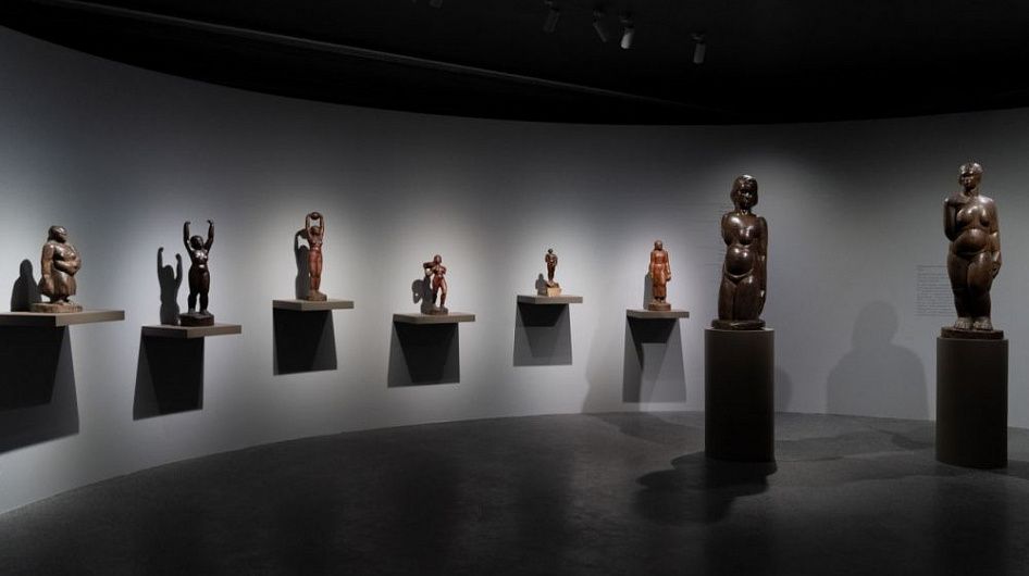 В Пушкинском музее открылась выставка о творчестве скульптора-авангардиста Беатрисы Сандомирской