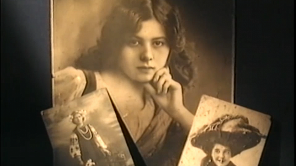 Астраханский драмтеатр представит выставку о династии Альяновой-Дайхес