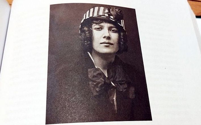 Кто ты, воин: как Ксения Богуславская стала художницей, арт-дилером и продюсером своего мужа