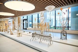 Ольга Любимова посетила выставку современного искусства «ВМЕСТЕ»