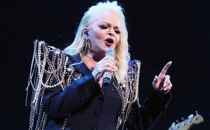 Лариса Долина выпустила новую песню «Последнее прощай»