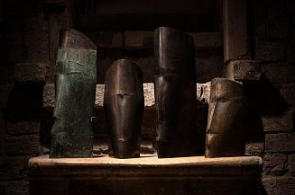 В Третьяковской галерее представили тактильную выставку работ Бориса Черствого