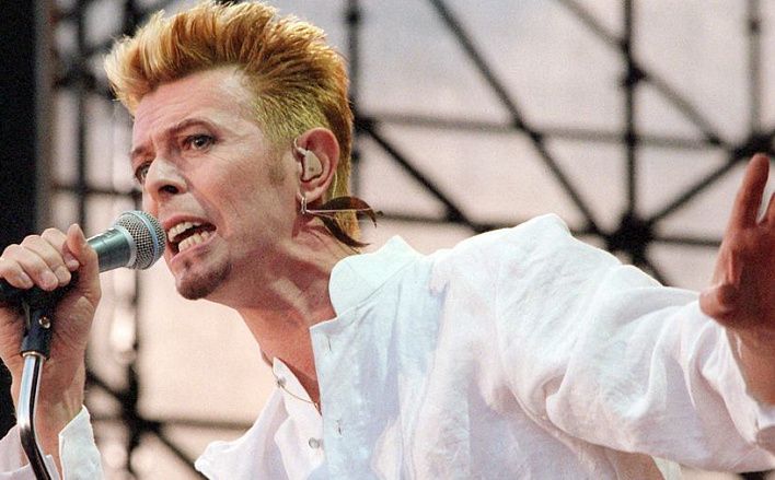 Неуловимый аутсайдер и «абсолютный новичок»: вспоминаем Дэвида Боуи