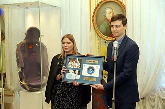 Более 80 космических экспонатов передали в Оренбургский губернаторский музей